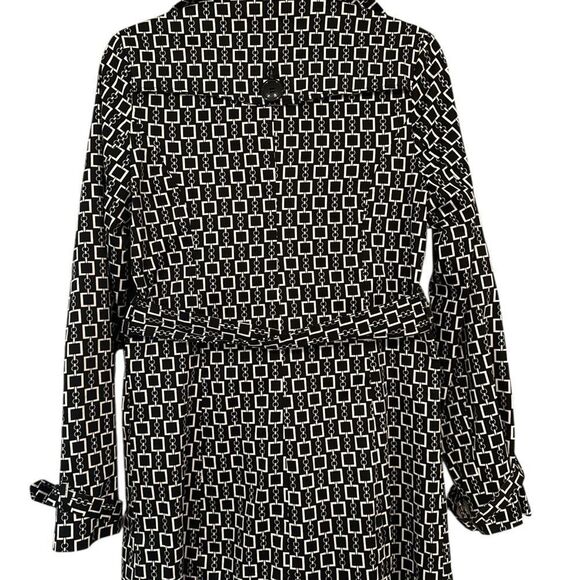 Vertigo Paris Trench Coat - Picture 3 of 10